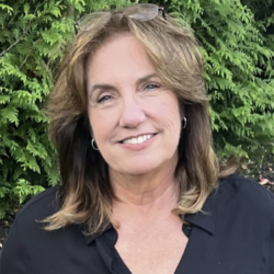 Photo of Lynn Taylor Photo of Lynn Taylor